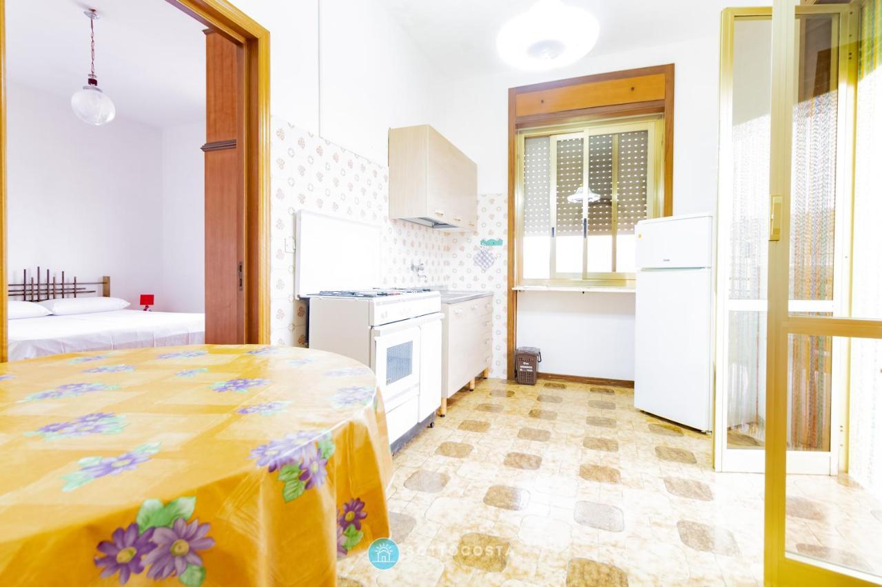 Moon & Sun Flat - Sant'Isidoro Apartment Sant Isidoro  Exterior foto