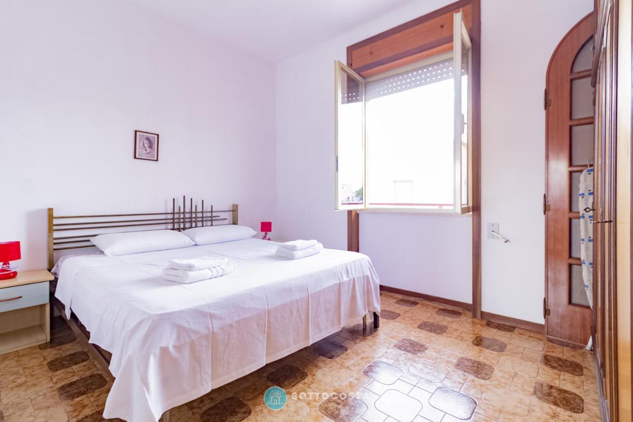 Moon & Sun Flat - Sant'Isidoro Apartment Sant Isidoro  Exterior foto