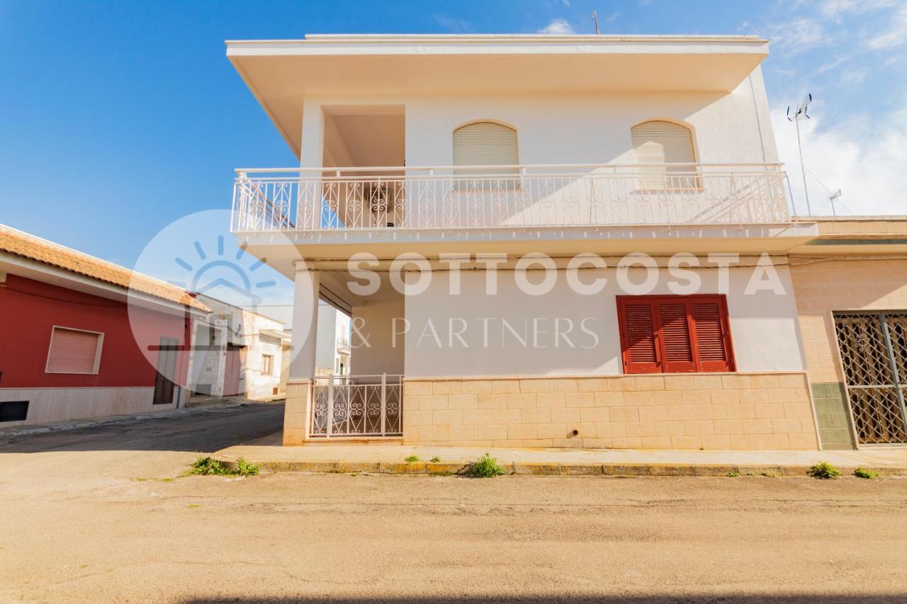 Moon & Sun Flat - Sant'Isidoro Apartment Sant Isidoro  Exterior foto